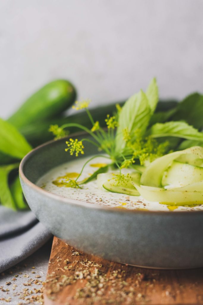 Probiotischer Tzatziki mit Milchkefir